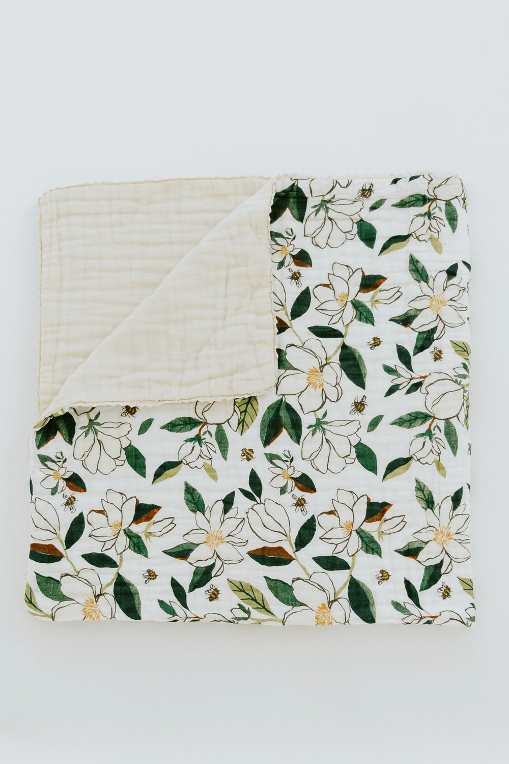 MAGNOLIA - Printed cotton quilt set - Peony chintz. Colour: light