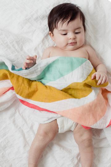 RAINBOW SWADDLE - Tnee&#39;s